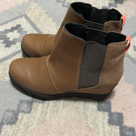 Sorel Joan of Arctic II Leather Sparkle Hidden Wedge Brown Boots. - Picture 3 of 13